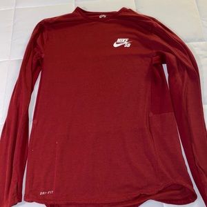 Men’s Nike SB long-sleeve